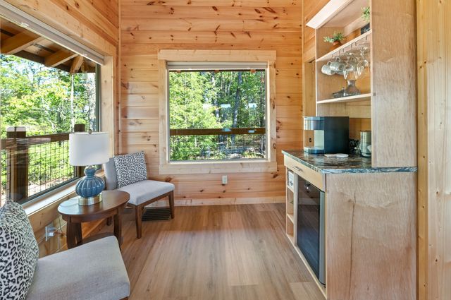 914 Forest View Drive, Frenchburg, KY 40322