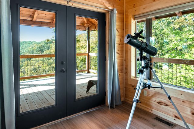 914 Forest View Drive, Frenchburg, KY 40322