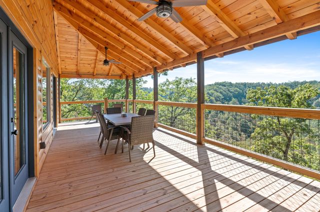 914 Forest View Drive, Frenchburg, KY 40322