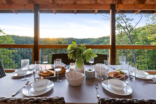 914 Forest View Drive, Frenchburg, KY 40322