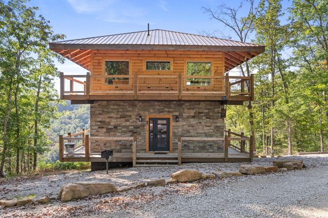 914 Forest View Drive, Frenchburg, KY 40322