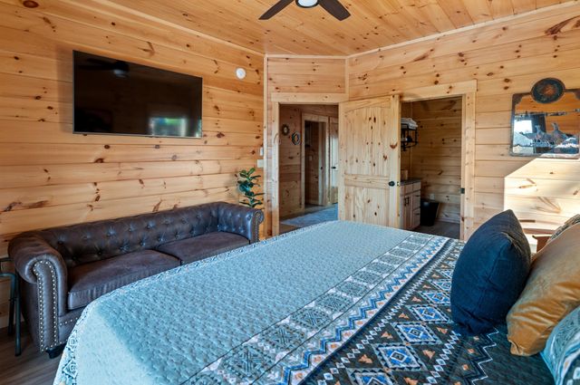 914 Forest View Drive, Frenchburg, KY 40322