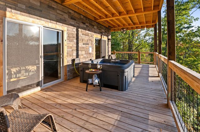 914 Forest View Drive, Frenchburg, KY 40322