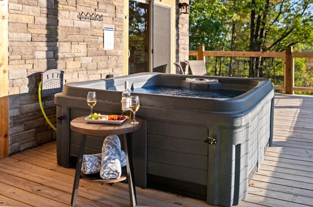 914 Forest View Drive, Frenchburg, KY 40322