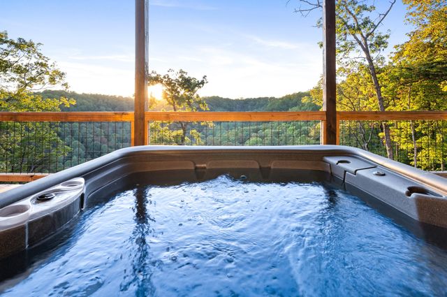 914 Forest View Drive, Frenchburg, KY 40322