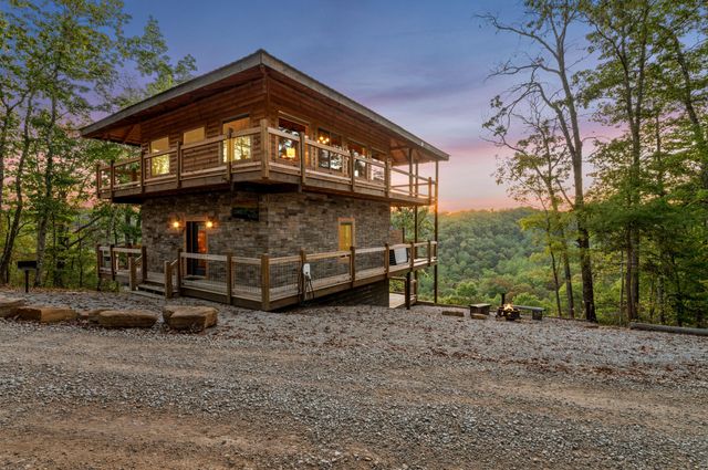 914 Forest View Drive, Frenchburg, KY 40322