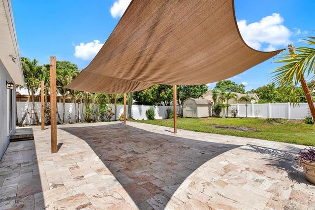 5875 DARREN COURT N, Clearwater, FL 33760