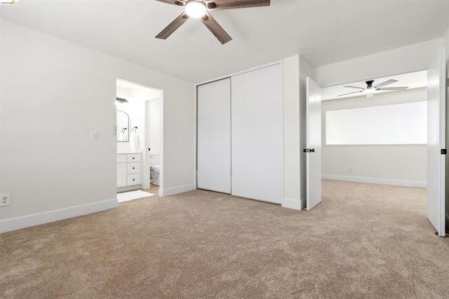 218 Almondtree Ln, Oakley, CA 94561