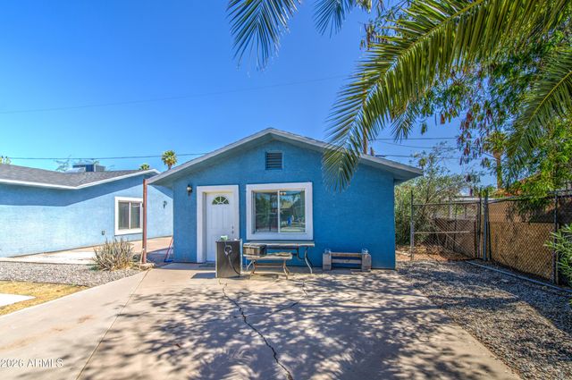 2243 E WILLETTA Street, Phoenix, AZ 85006