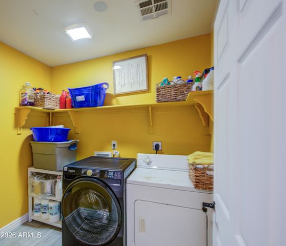 2243 E WILLETTA Street, Phoenix, AZ 85006