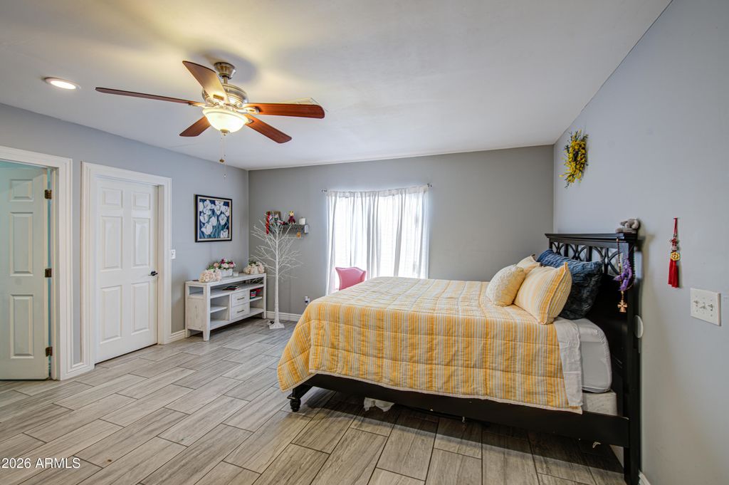 Image 22 of property listing at 2243 E WILLETTA Street, Phoenix, AZ 85006