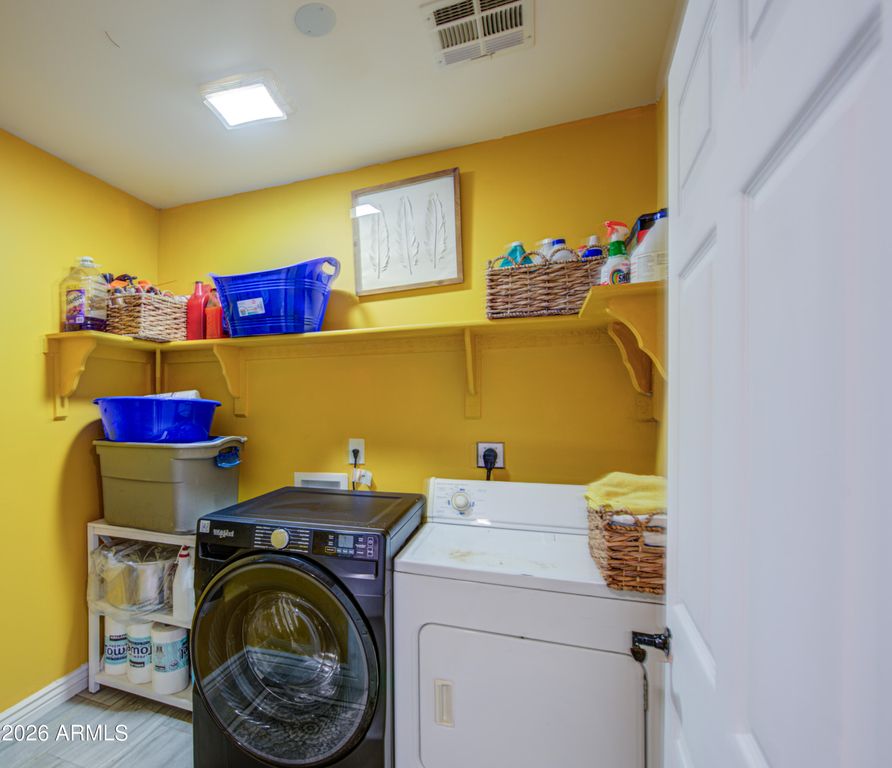 Image 41 of property listing at 2243 E WILLETTA Street, Phoenix, AZ 85006