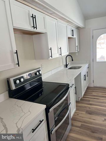 6 BABETTE CT, Baltimore, MD 21208