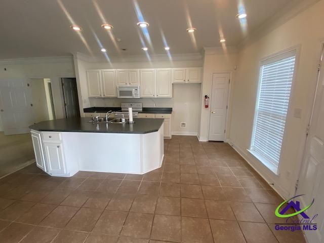 308 Spyglass Hill Drive, Perry, GA 31069