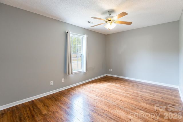 1021 Cedar Creek Road, Kannapolis, NC 28083