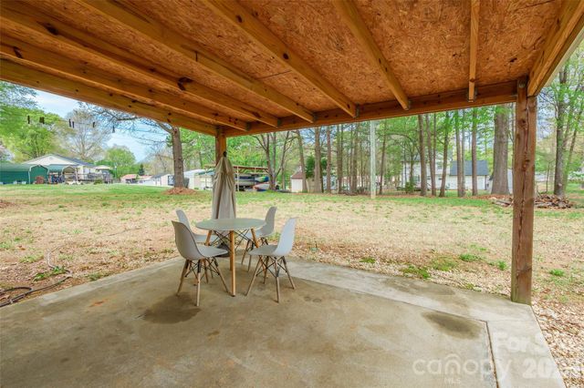 1021 Cedar Creek Road, Kannapolis, NC 28083