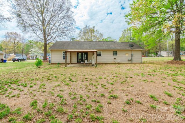 1021 Cedar Creek Road, Kannapolis, NC 28083