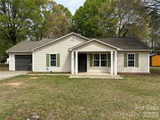 1021 Cedar Creek Road, Kannapolis, NC 28083
