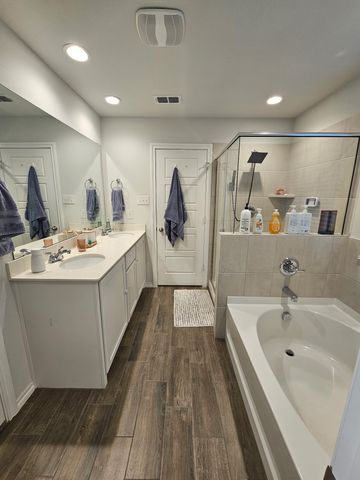 5740 Brookville Drive, Fort Worth, TX 76179