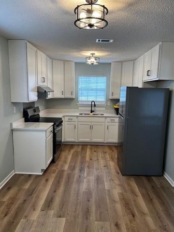 2056 Mesa Drive, Semmes, AL 36575