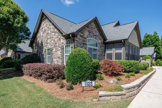 120 Chastain Road NW 1002, Kennesaw, GA 30144
