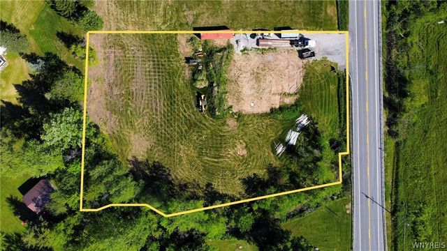 5589 Stone Road, Lockport Town, NY 14094