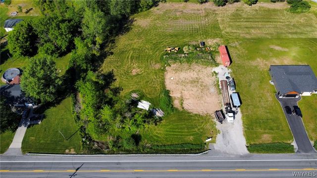 5589 Stone Road, Lockport Town, NY 14094