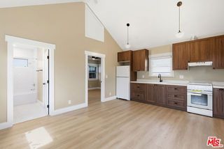 3102 5th Avenue 3104, Los Angeles, CA 90018
