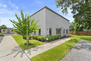1102 S 82ND STREET, Tampa, FL 33619