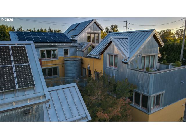 321 MILL St 2, Eugene, OR 97401