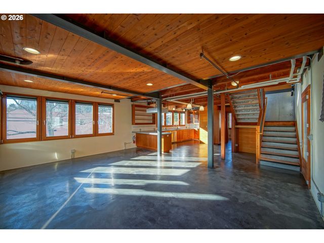 321 MILL St 2, Eugene, OR 97401