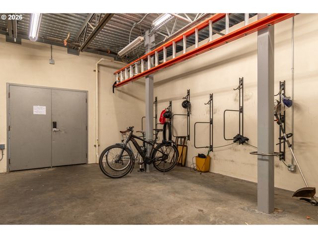 321 MILL St 2, Eugene, OR 97401