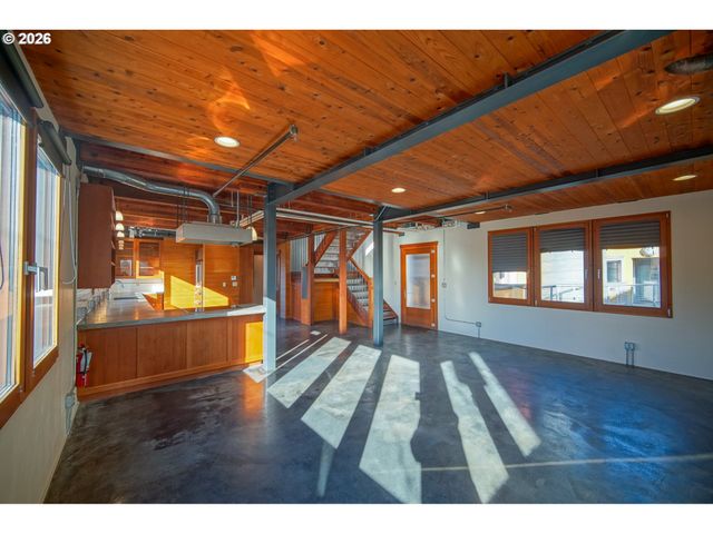 321 MILL St 2, Eugene, OR 97401