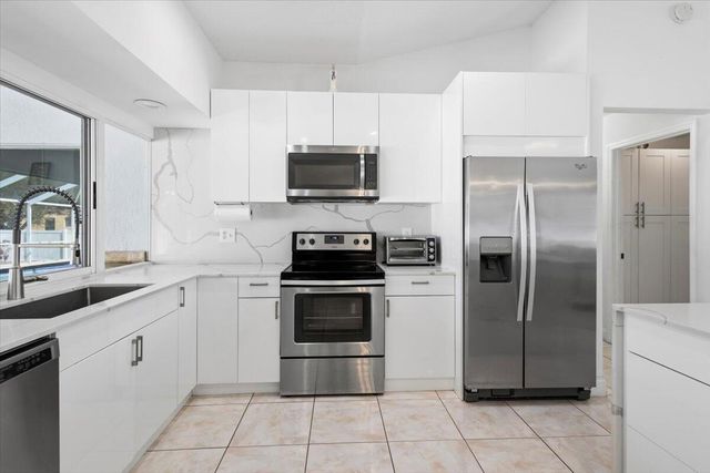 4424 NW Alsace Avenue, Port St. Lucie, Port St Lucie, FL 34983