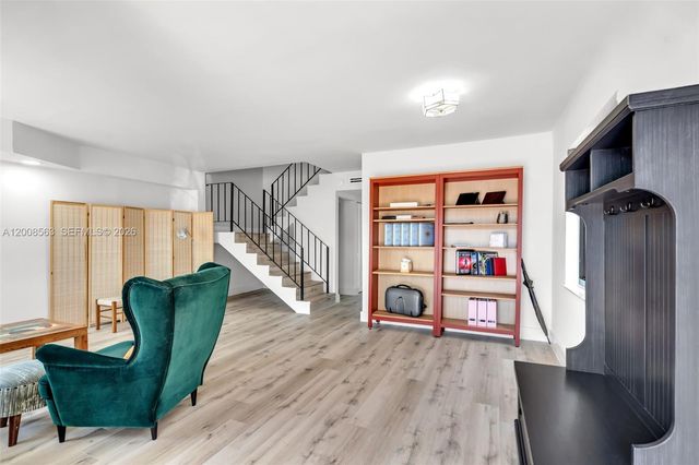 8773 SW 36th St -, Miami, FL 33165