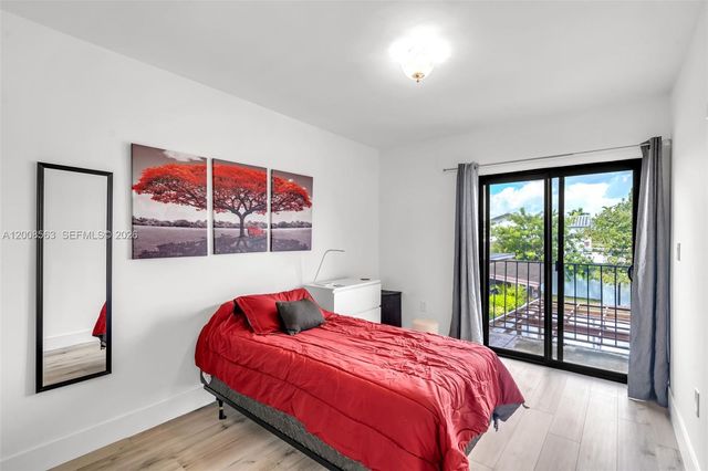 8773 SW 36th St -, Miami, FL 33165