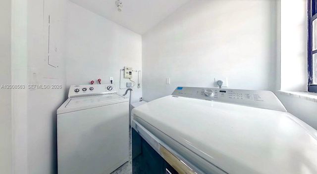 8773 SW 36th St -, Miami, FL 33165