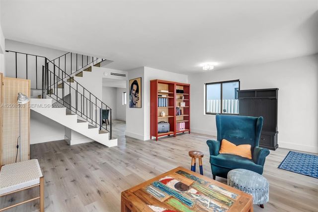 8773 SW 36th St -, Miami, FL 33165