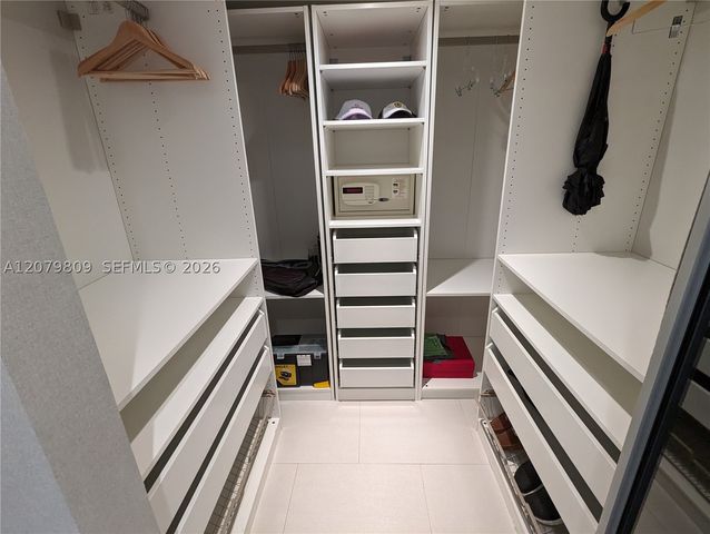 2101 Brickell Ave 1104, Miami, FL 33129