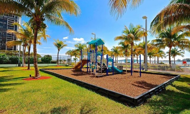2101 Brickell Ave 1104, Miami, FL 33129