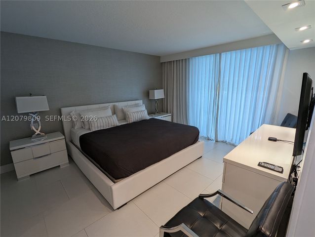 2101 Brickell Ave 1104, Miami, FL 33129