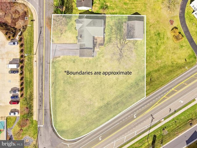 1081 HISEY AVE, Woodstock, VA 22664