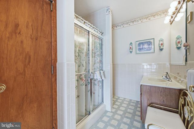 1081 HISEY AVE, Woodstock, VA 22664