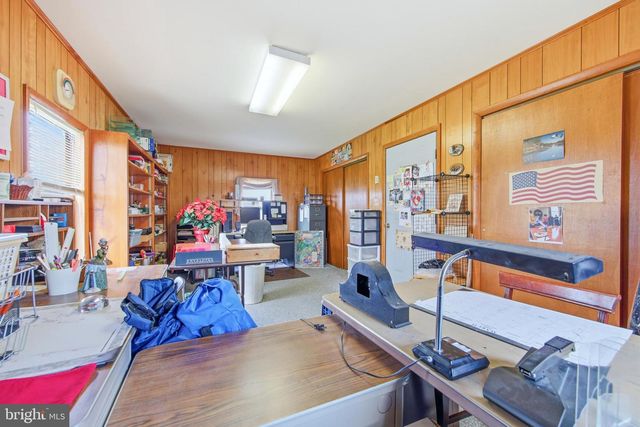 1081 HISEY AVE, Woodstock, VA 22664