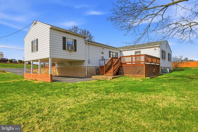 1081 HISEY AVE, Woodstock, VA 22664