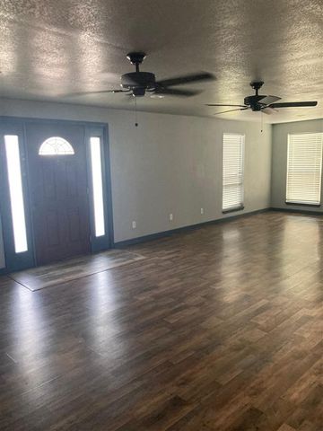 581 Cass Street, Sulphur, LA 70663