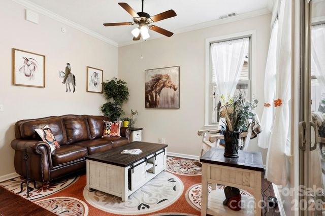 21 Tisha Lane, Hendersonville, NC 28739