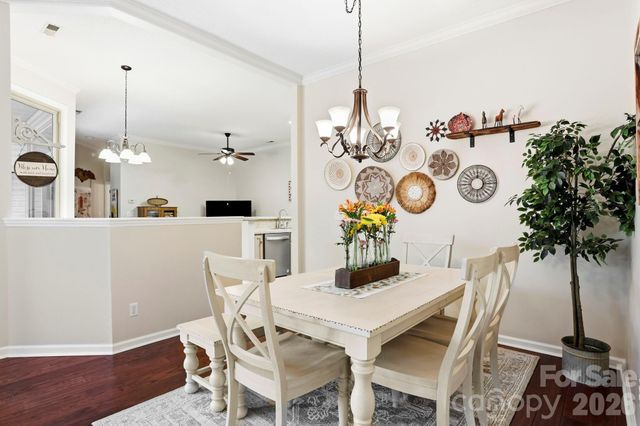 21 Tisha Lane, Hendersonville, NC 28739