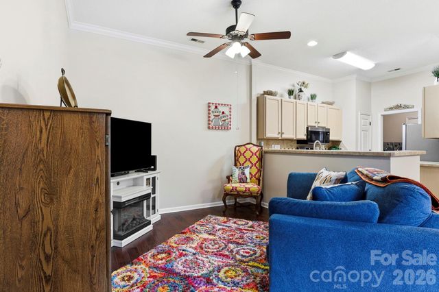 21 Tisha Lane, Hendersonville, NC 28739