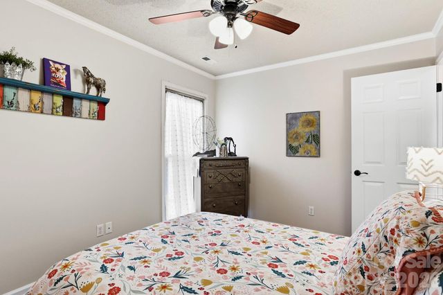 21 Tisha Lane, Hendersonville, NC 28739